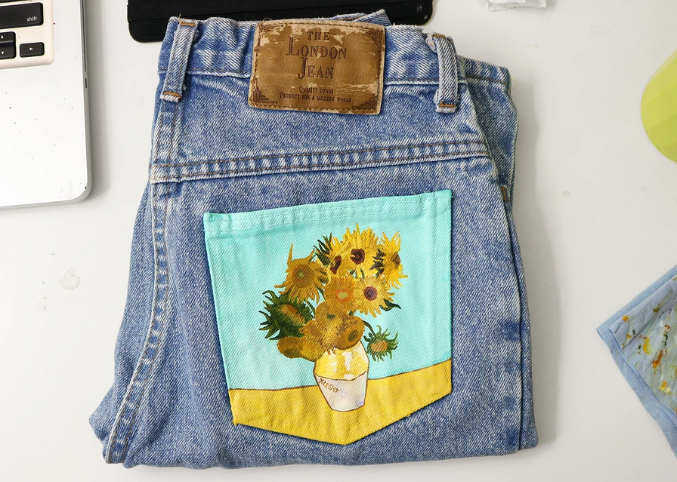 ​How to Make Stylish Jeans with Painting