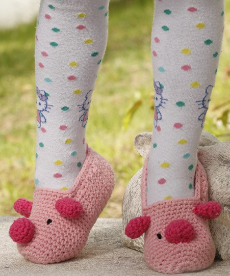 Crochet Slippers with Pigs for Kids