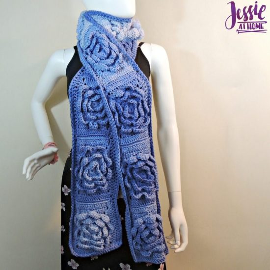 ​Flower Crochet Scarf