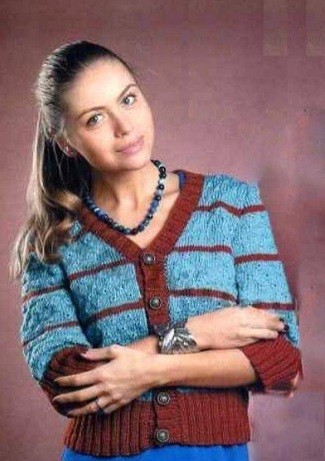 Complete Guide to Knitting a Stylish Turquoise and Brown Sweater Complete Guide to Knitting a Stylish Turquoise and Brown Sweater