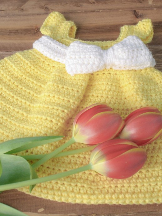 Helping our users. ​Crochet Baby Girl Dress.