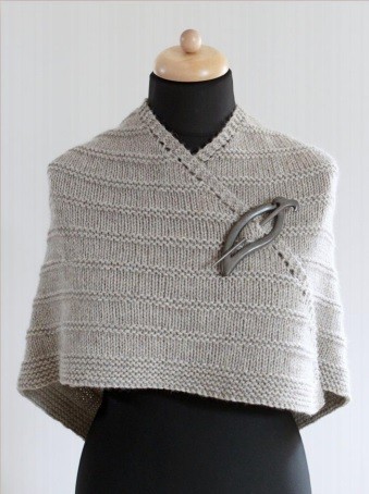 Helping our users. ​Elegant Knit Shawl.