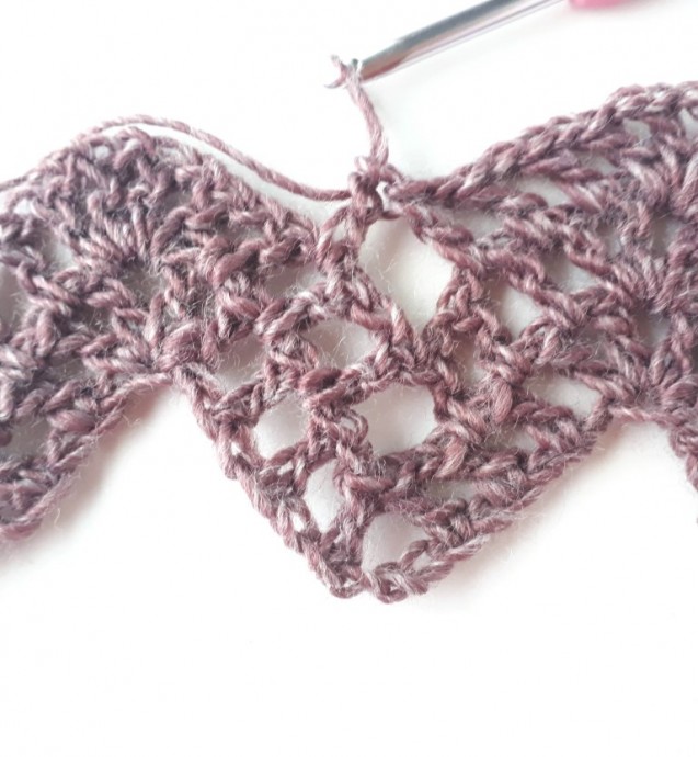 Helping our users. ​Rectangle Crochet Shawl.