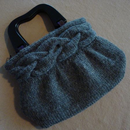 ​Cable-Band Knit Bag