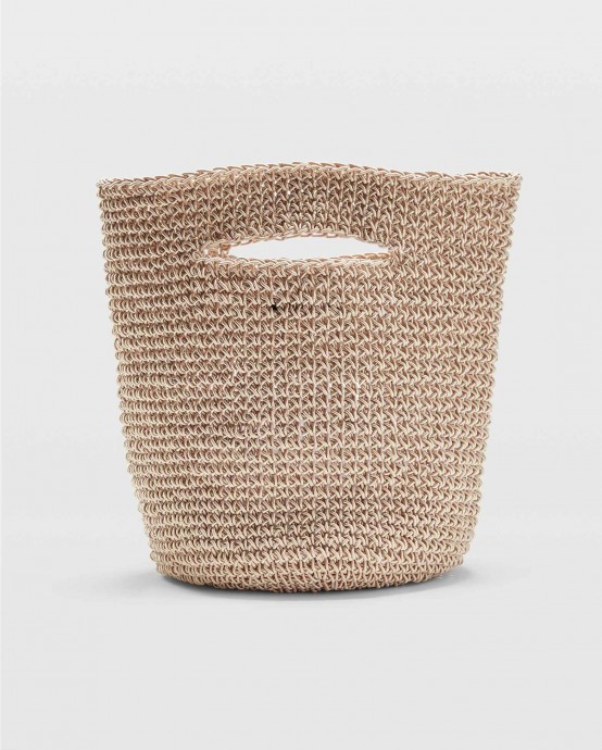 Inspiring and Trendy Crochet Bags: Your Guide to Crafting Unique Designs Inspiring and Trendy Crochet Bags: Your Guide to Crafting Unique Designs