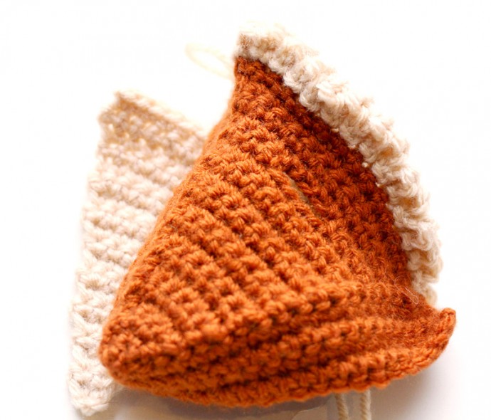 Comprehensive Guide to Crocheting a Delightful Pie with Whipped Cream