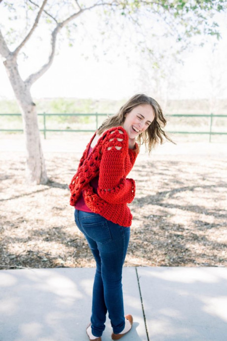 Crochet Red Cardigan with Crossed Back Crochet Red Cardigan with Crossed Back