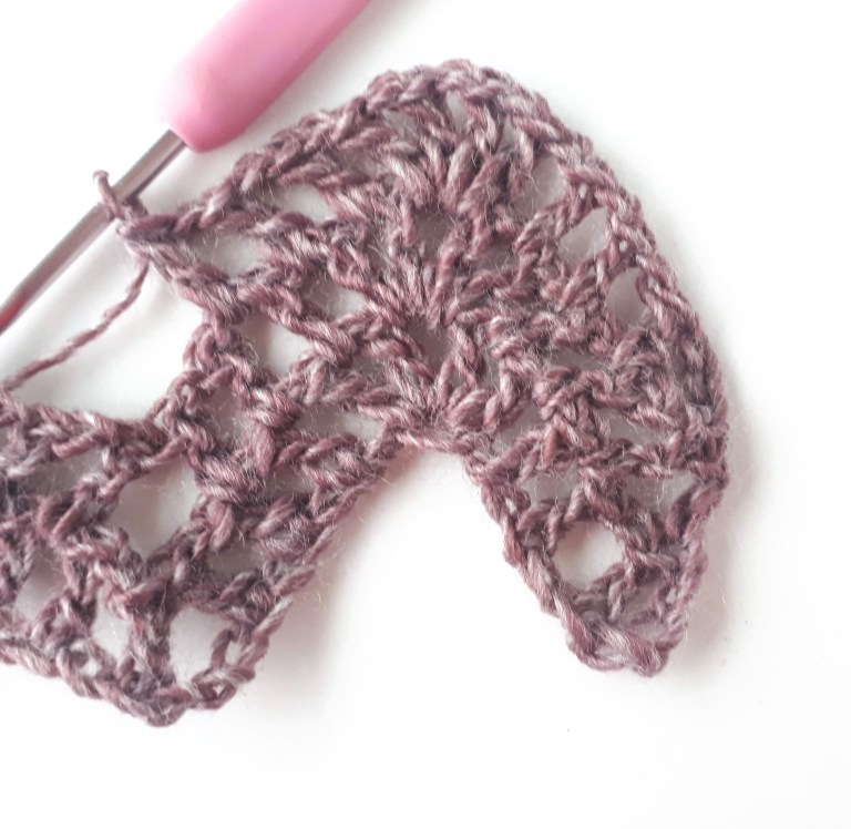 Ultimate Guide to Crocheting a Stunning Shawl with King Cole Curiosity Yarn