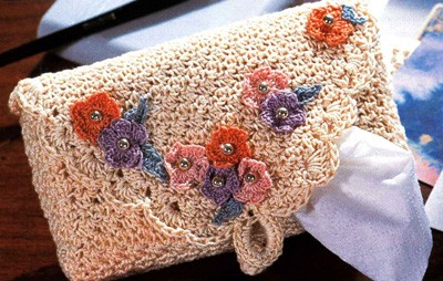 Helping our users. ​Crochet Travel Tissue Holder with Flowers.