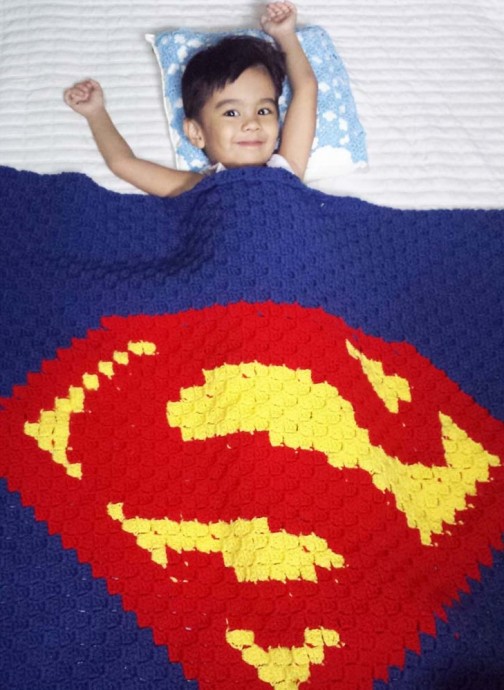 Helping our users. ​Super Hero Crochet Blanket.