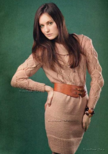 Complete Knitting Instructions for a Stylish Beige Sweater with Ribbed Design