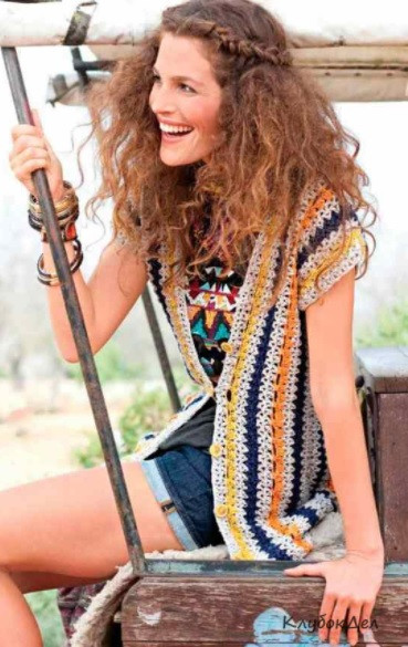 Your Complete Guide to Creating a Stylish Crochet Garment with Colorful Stripes and Patterns