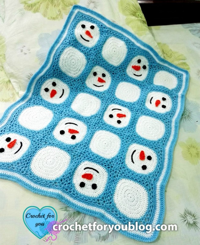 ​Crochet Snowman Squares Blanket