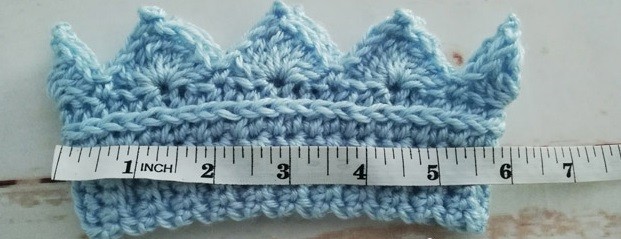 Helping our users. ​Crochet Baby Crown.