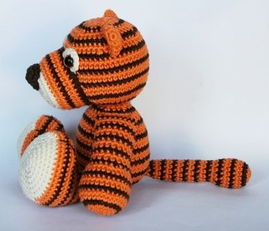 Inspiration. Crochet Tigers.