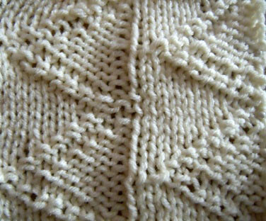 ​Vertical Zigzags Knit Pattern