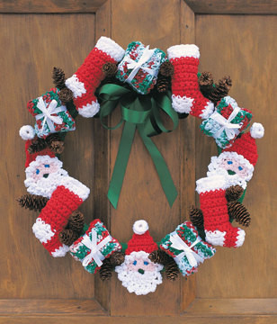 ​Crochet Christmas Wreath