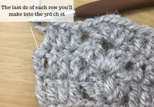 Helping our users. ​Simple Crochet Scarf.