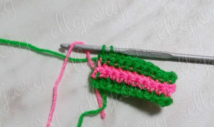 ​Two-Colored Crochet Brioche Pattern