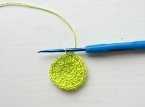 Crochet Hat and Rose Pattern: A Step-by-Step Guide for Beginners with Cotton Yarn Crochet Hat and Rose Pattern: A Step-by-Step Guide for Beginners with Cotton Yarn