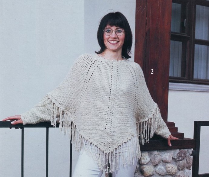 ​Crochet Poncho with Sleeves