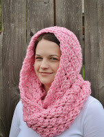 Pink Crochet Cowl