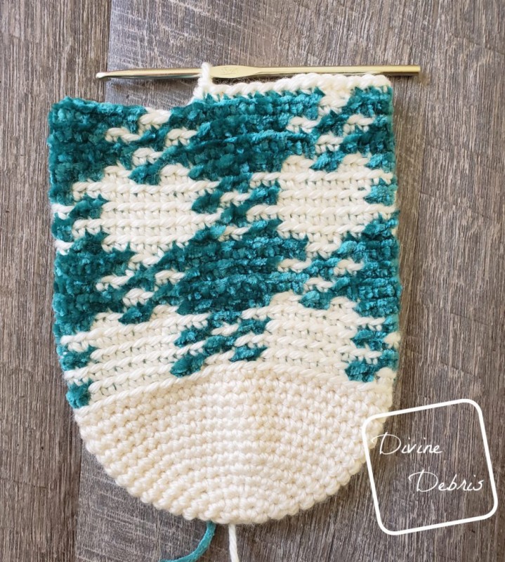 Pretty in Gingham Crochet Stocking Pretty in Gingham Crochet Stocking