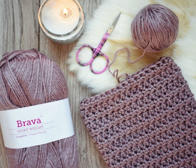 Complete Guide to Crocheting Stylish Legwarmers with Knitpicks Brava Sport Yarn Complete Guide to Crocheting Stylish Legwarmers with Knitpicks Brava Sport Yarn