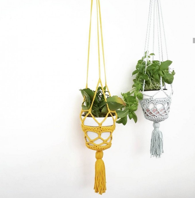 Inspiration. Crochet Hanging Pot-Holders.