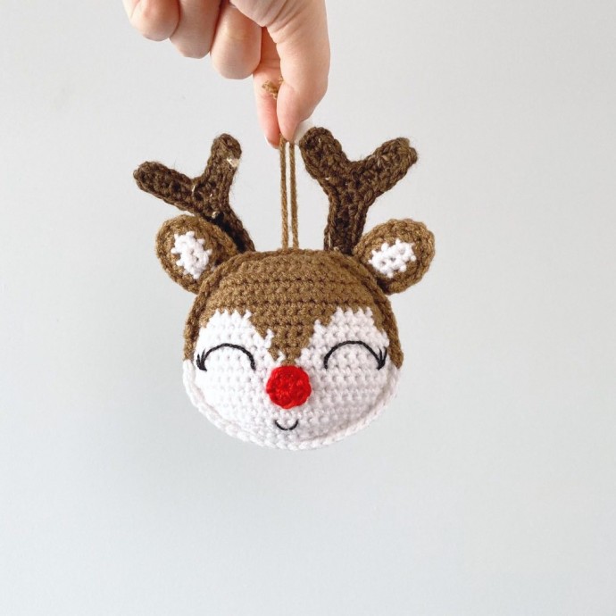 Helping our users. ​Crochet Reindeer Ornament.