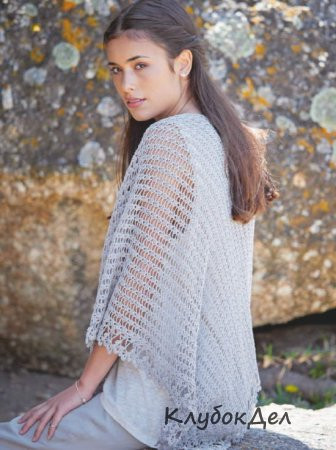 How to Create a Beautiful Crochet Shawl with Silver-Grey Yarn How to Create a Beautiful Crochet Shawl with Silver-Grey Yarn