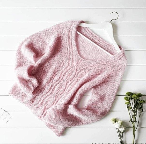 ​Thin Mohair Jumper