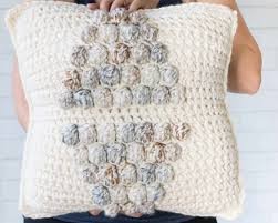 Creative Inspiration for Stunning Crochet Cushions: Tips and Ideas Creative Inspiration for Stunning Crochet Cushions: Tips and Ideas