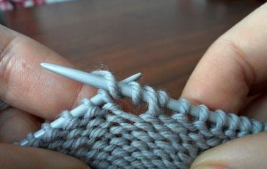 ​Moth Knit Stitch