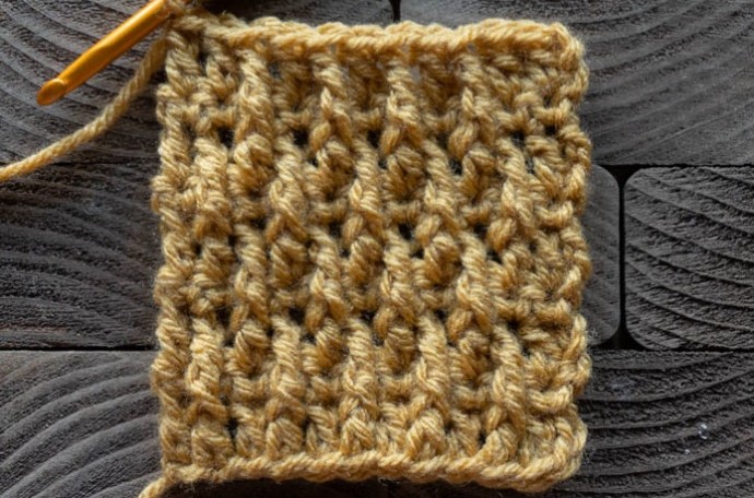 Helping our users. ​Crochet Alpine Stitch.