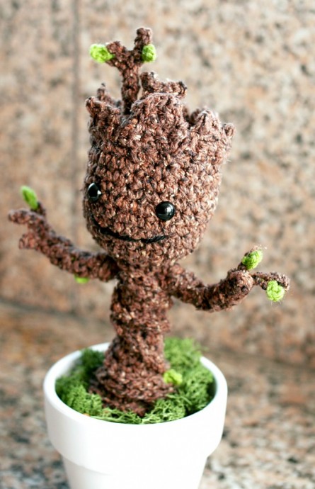 Helping our users. ​Crochet Baby Groot.
