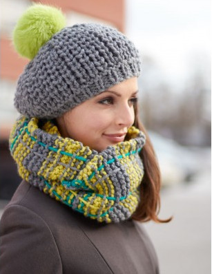 Beret With a Pom Pom Beret With a Pom Pom