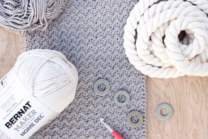 How to Create a Beautiful Crocheted Bag Using T-Shirt Yarn and Rope How to Create a Beautiful Crocheted Bag Using T-Shirt Yarn and Rope