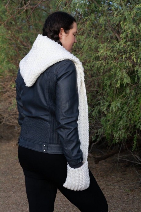 Helping our users. Crochet Hooded Scarf. Helping our users. Crochet Hooded Scarf.