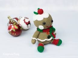 Inspiration. Crochet Gingerbread Man.