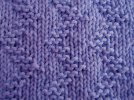 ​Vertical Zigzags Knit Pattern