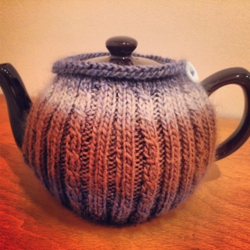 Inspiration. Teapot Decoration.