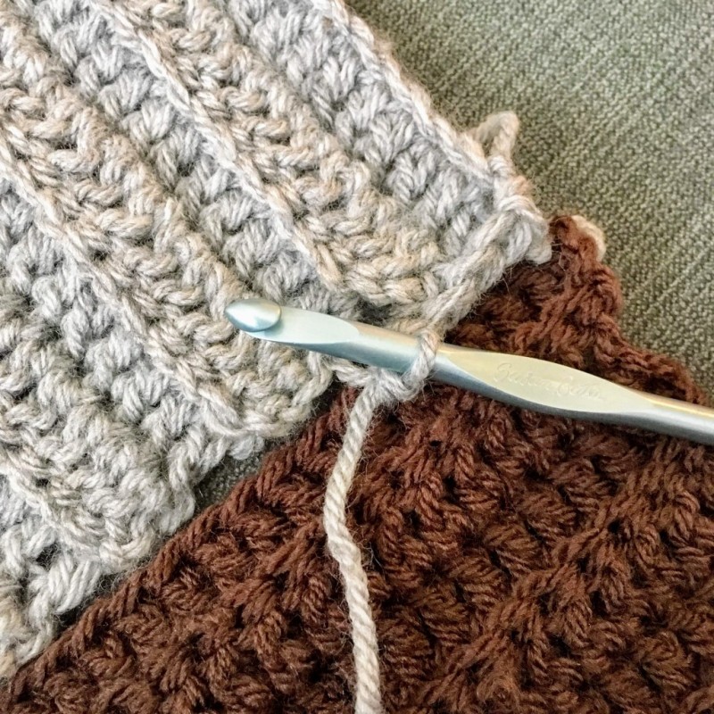 ​Squamish Crochet Cowl
