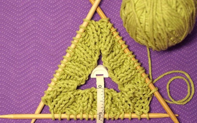 How to Knit a Cute Baby Hat with Ears: A Step-by-Step Guide How to Knit a Cute Baby Hat with Ears: A Step-by-Step Guide