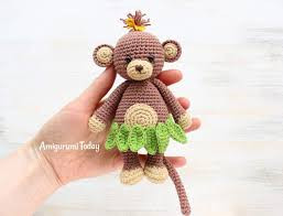 Inspiration. Crochet Amigurumi Monkeys.