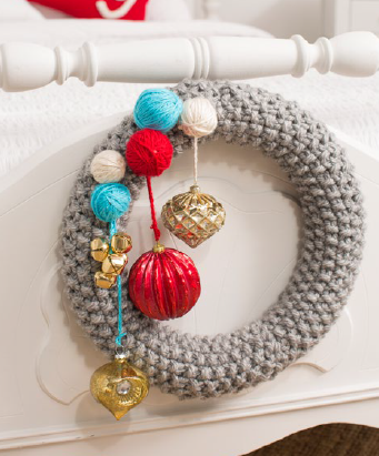 ​Merry Easy Knit Wreath