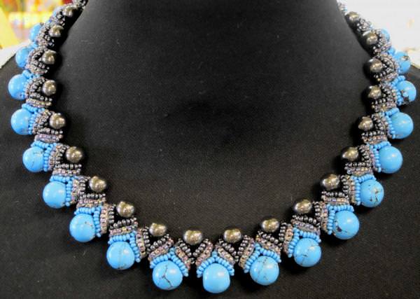 Elegant Beads Necklace