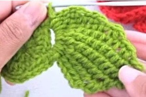 Helping our users. ​Crochet Volume Rose.