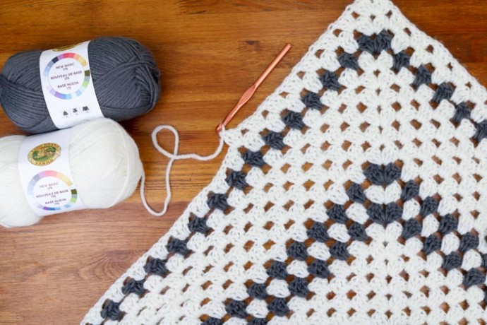 Two-Colored Crochet Shawl with Tassels