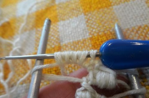 Bead Stitch On "U" Instrument Bead Stitch On "U" Instrument